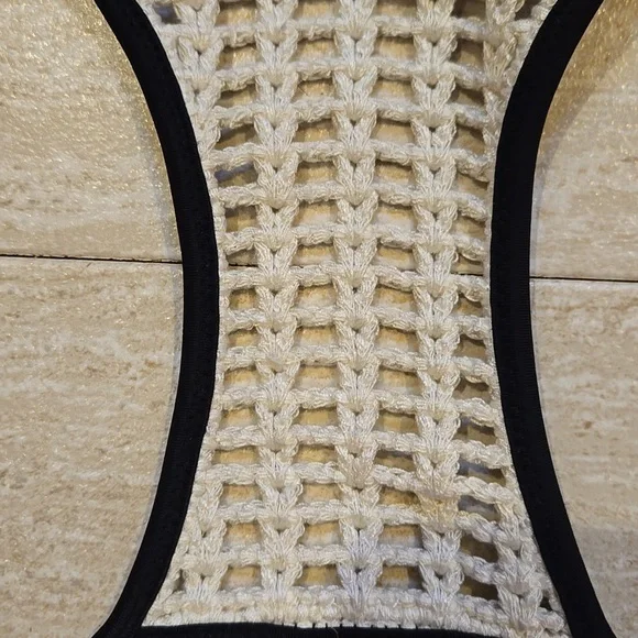 Victoria's Secret Sylish Hot Pink and Black Bikini Bralette Top - Picture 4 of 10